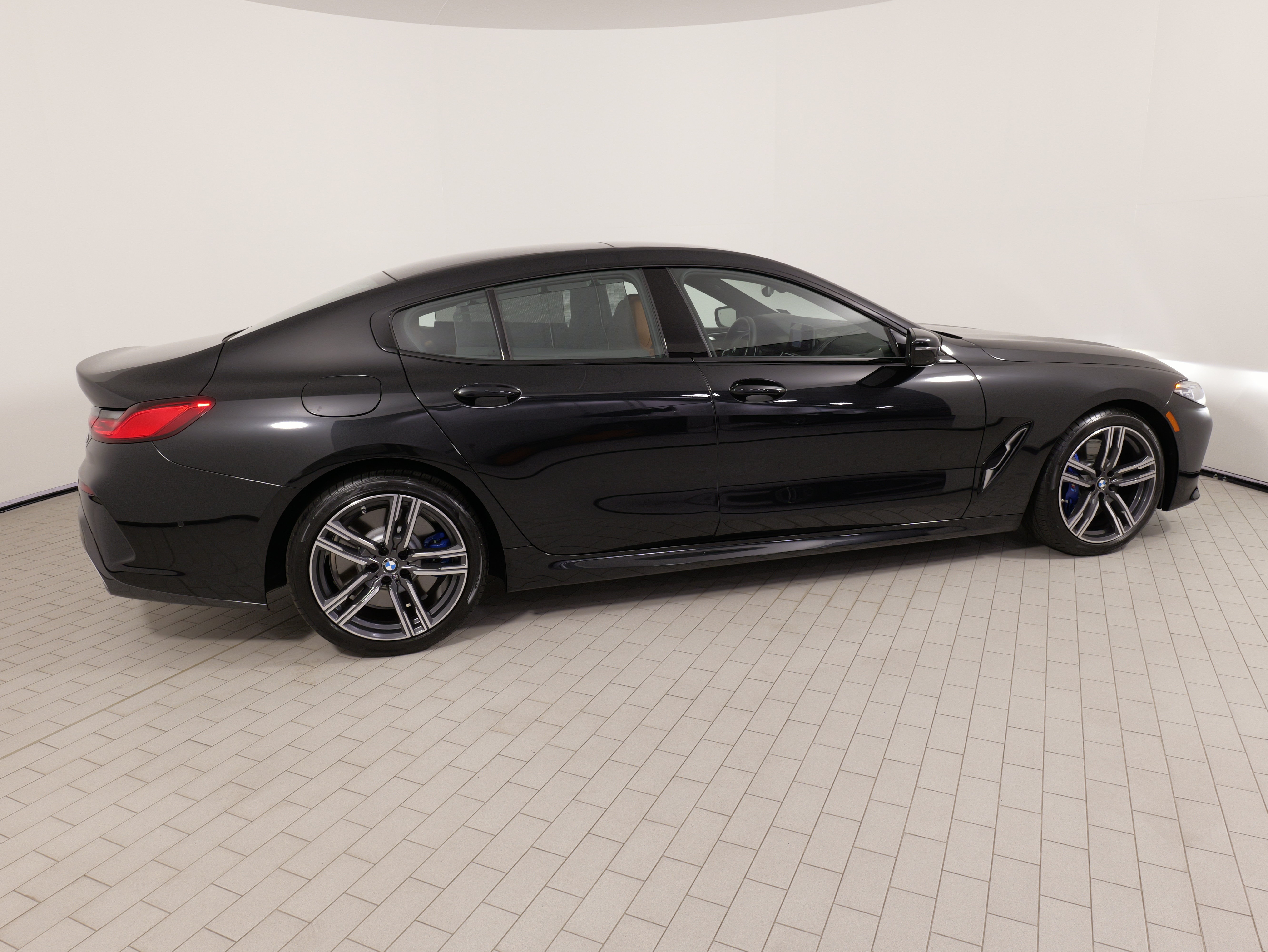 Used 2024 BMW 840i xDrive w/ Driving Assistance Package AWD/4WD image 9