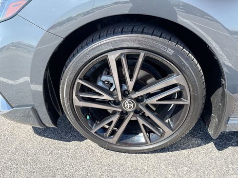 Used 2025 Toyota Camry XSE image 19