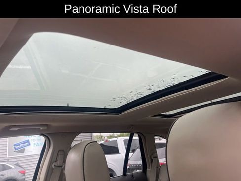 Used 2013 Lincoln MKX AWD image 6