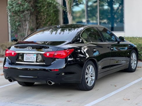 Used 2014 INFINITI Q50 w/ All Weather Package image 9