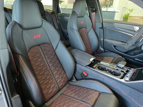 New 2026 Audi RS 6 performance image 9