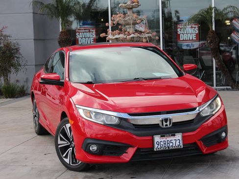 Used 2016 Honda Civic EX-T image 2