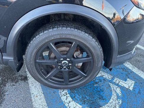 Used 2018 Nissan Rogue Sport SL image 9