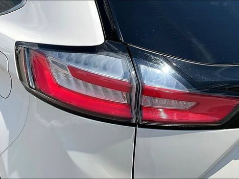 Used 2019 Ford Edge SEL w/ Equipment Group 201A FWD image 25
