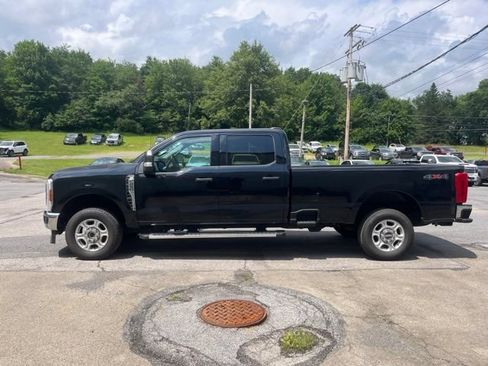 Used 2025 Ford F250 XLT AWD/4WD image 9