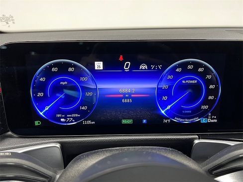 Used 2024 Mercedes-Benz EQB 250+ image 32