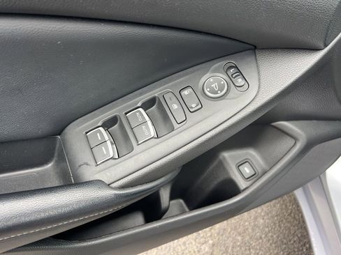 Used 2018 Honda Accord Sport image 21