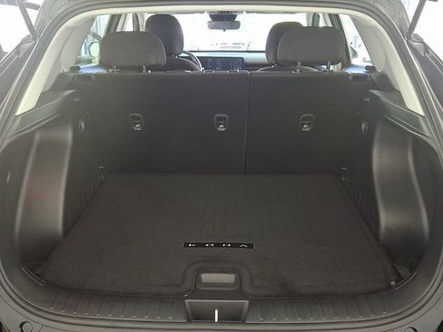 Certified 2025 Hyundai Kona SE FWD image 34