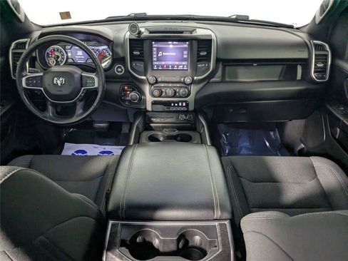 Used 2019 RAM 1500 Big Horn AWD/4WD image 36