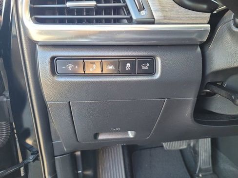 Used 2022 Kia Telluride EX w/ EX Premium Package FWD image 23