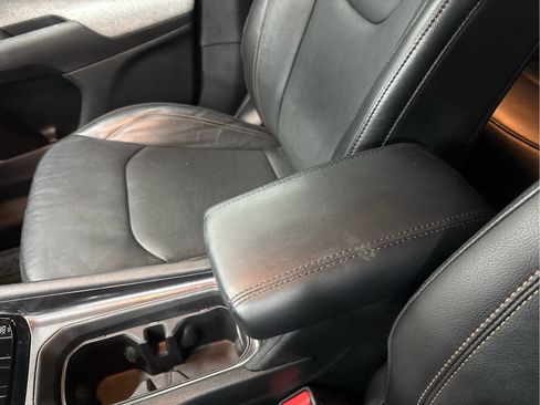 Used 2022 Jeep Compass Latitude image 43