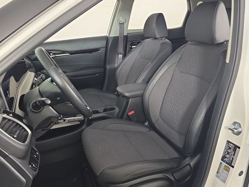 Used 2025 Kia Seltos S FWD image 22
