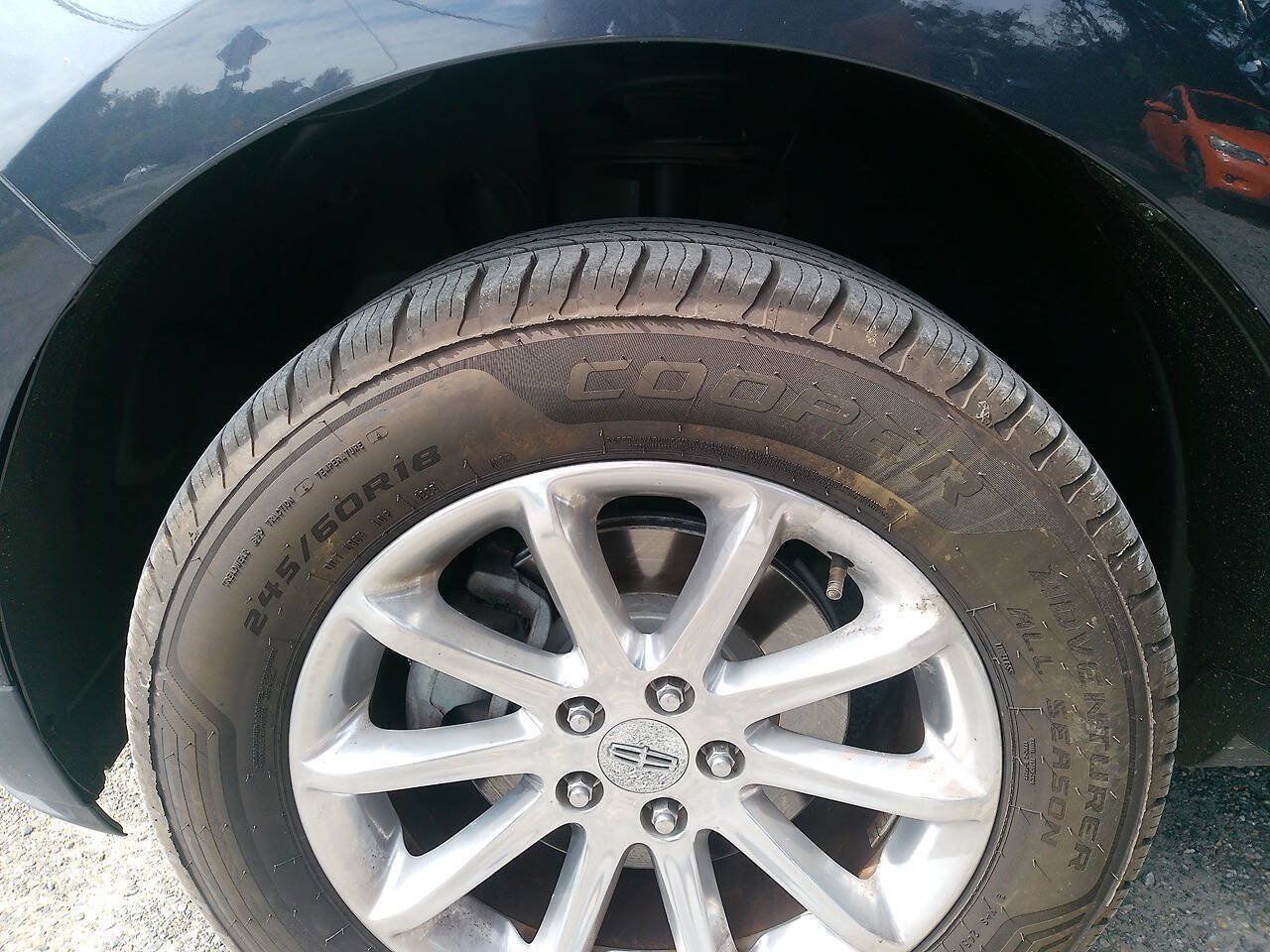 Used 2013 Lincoln MKX AWD image 14