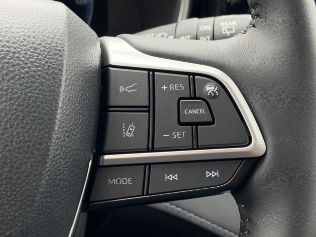 Used 2026 Toyota Highlander Limited AWD/4WD image 22