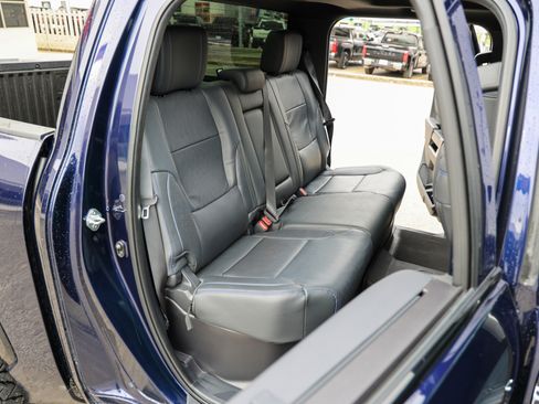 Used 2025 Toyota Tundra Platinum AWD/4WD image 37