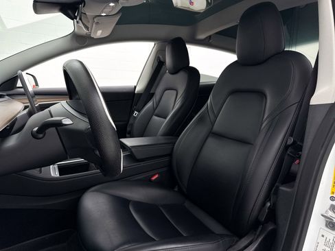 Used 2023 Tesla Model 3 Long Range image 17