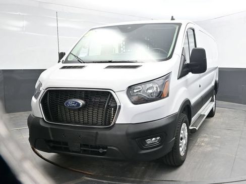 Used 2025 Ford Transit 250 Low Roof w/ Exterior Upgrade Package RWD image 2