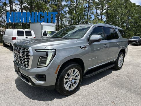 Used 2025 GMC Yukon Denali AWD/4WD image 1