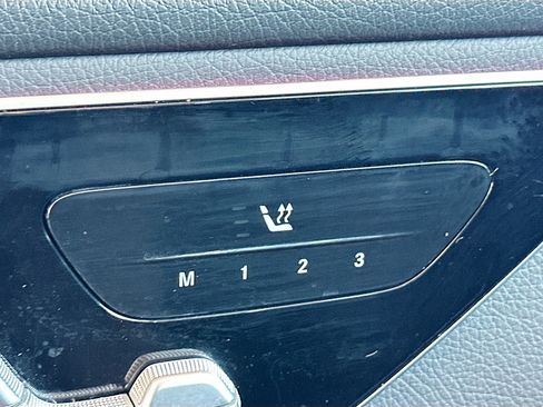 Used 2022 Mercedes-Benz C 300 Sedan image 19