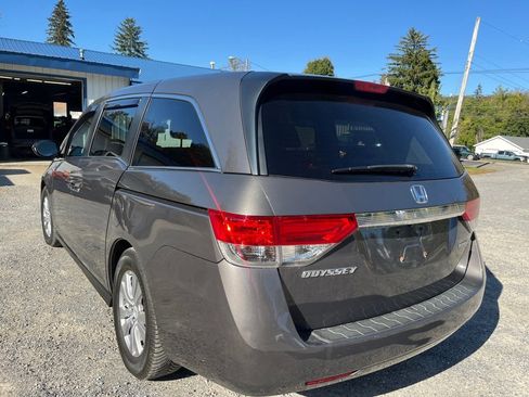 Used 2016 Honda Odyssey SE image 10