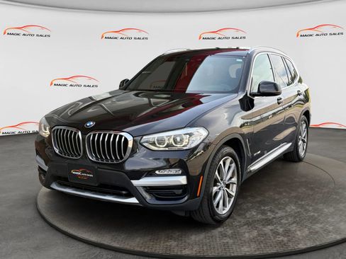 Used 2018 BMW X3 xDrive30i AWD/4WD image 1