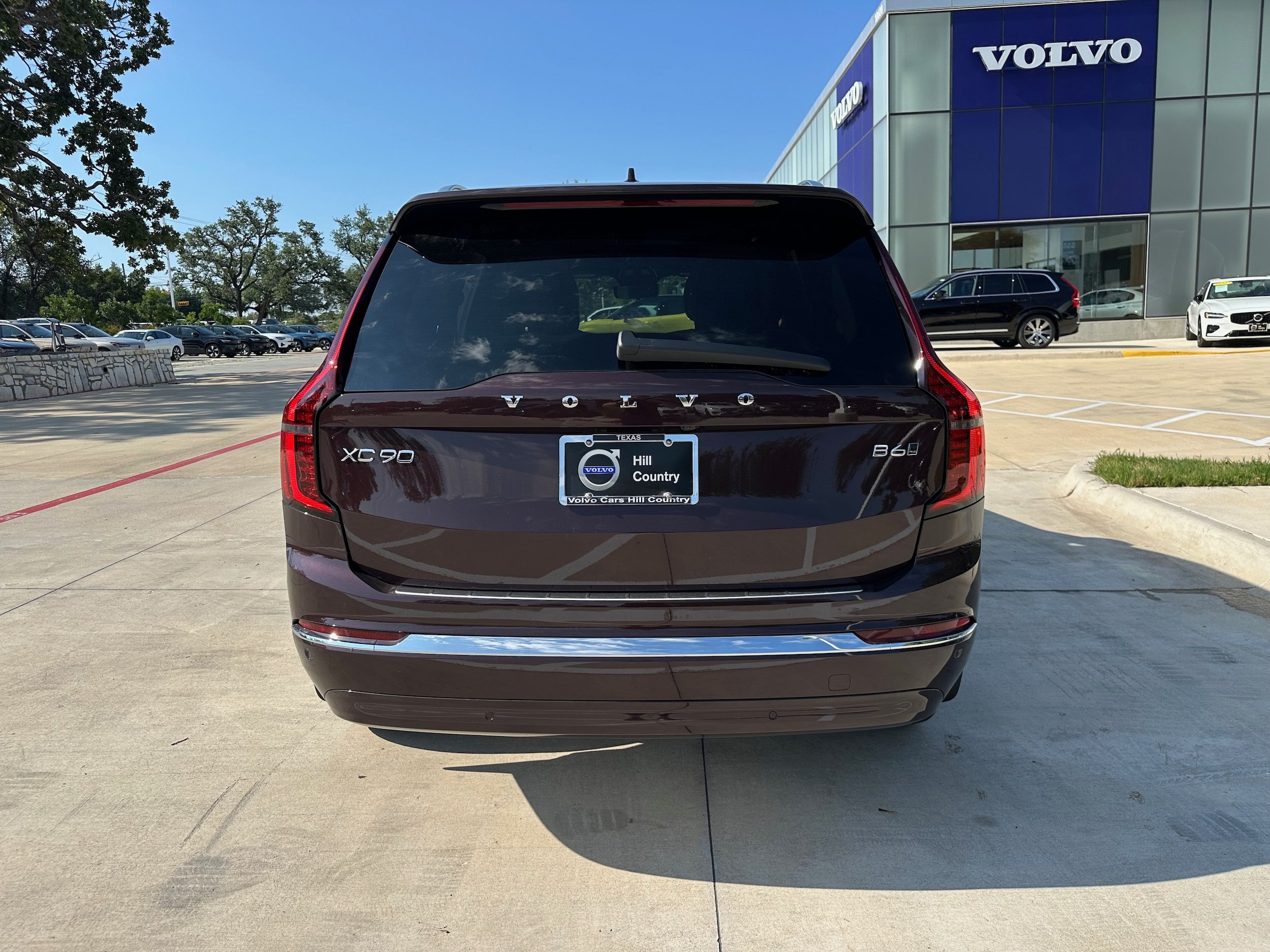 Used 2026 Volvo XC90 B6 Plus w/ Protection Package Premier AWD/4WD image 5