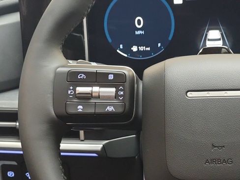 New 2026 Hyundai Santa Fe Limited FWD image 17