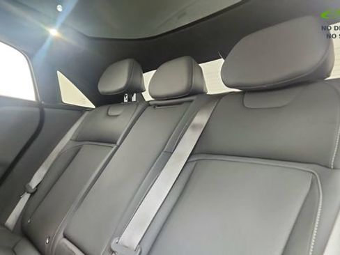 Used 2024 Lucid Air Touring AWD/4WD image 30