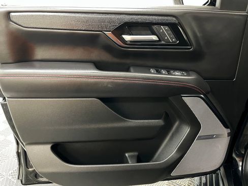 Used 2026 GMC Yukon XL AT4 Ultimate w/ LPO, Floor Liner Package AWD/4WD image 35