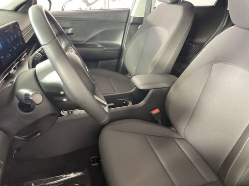 Used 2024 Hyundai Kona SEL FWD image 20