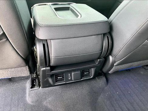 Used 2022 Chevrolet Silverado 1500 LT w/ Leather Package RWD image 24