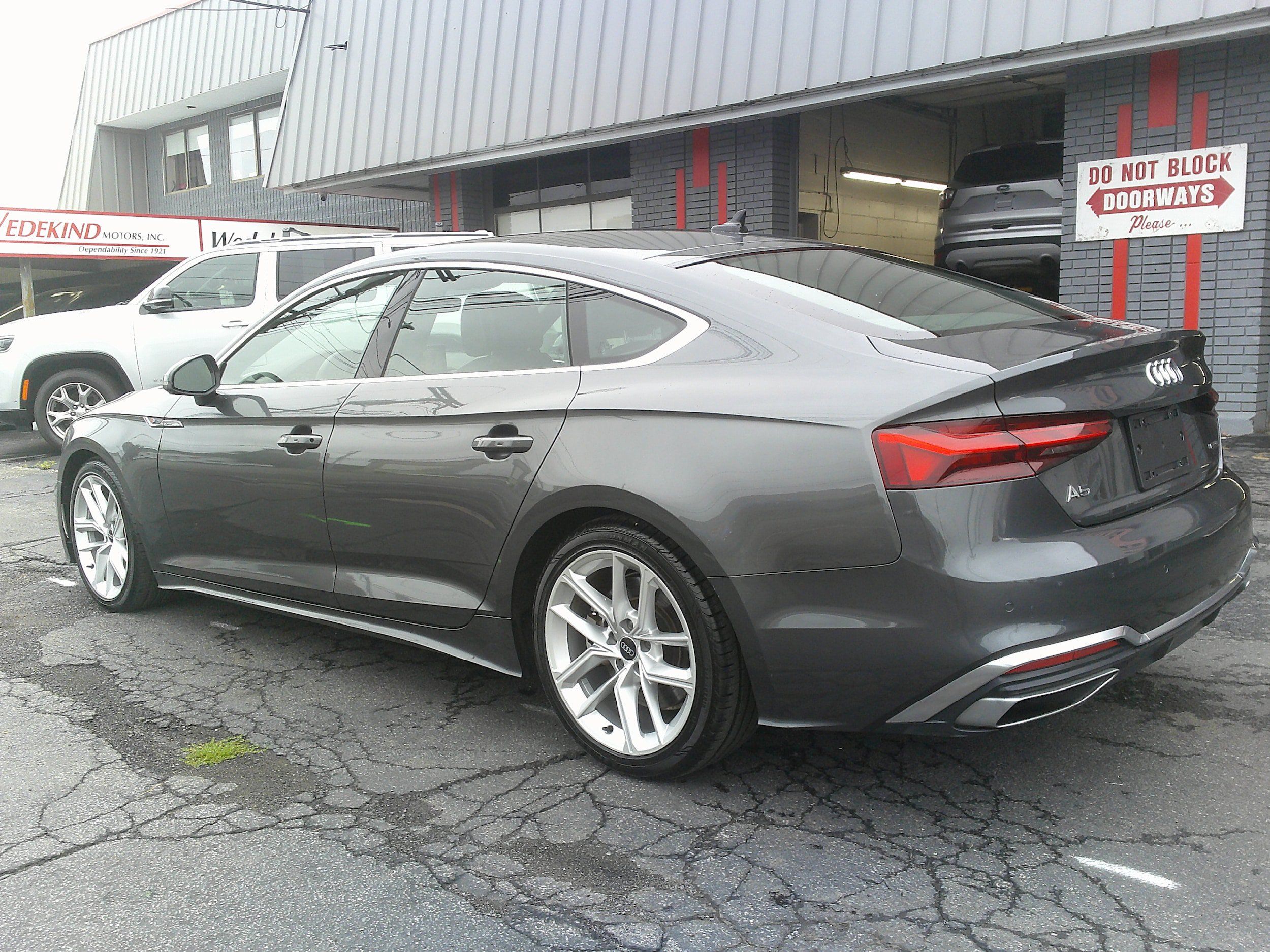 Used 2024 Audi A5 2.0T Premium Plus AWD/4WD image 5