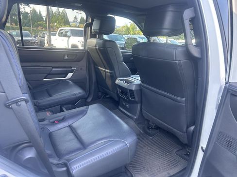 Used 2024 Toyota Sequoia Platinum AWD/4WD image 9