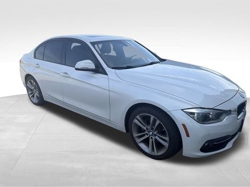 Used 2016 BMW 328i xDrive Sedan AWD/4WD image 19