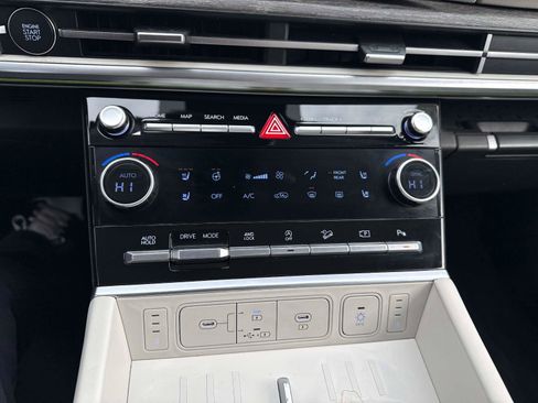 Used 2024 Hyundai Santa Fe Calligraphy image 27