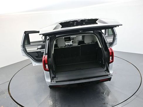 New 2026 Ford Expedition Active RWD image 42