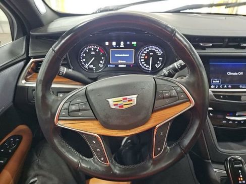 Used 2023 Cadillac XT5 Premium Luxury w/ Technology Package image 15