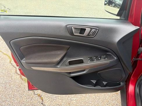 Used 2021 Ford EcoSport SE w/ SE Convenience Package FWD image 11