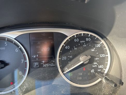 Used 2021 Nissan Versa S image 13