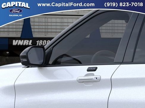 New 2026 Ford Explorer Platinum w/ LUX Leather Package AWD/4WD image 20