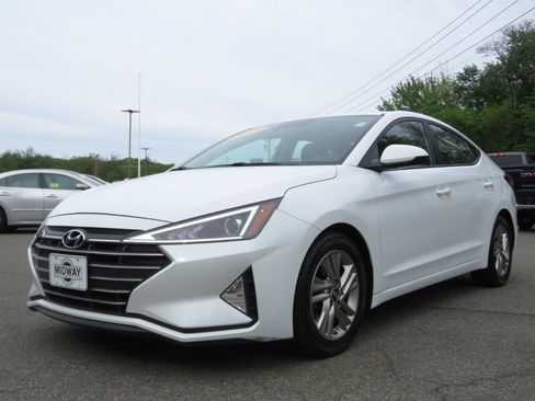 Used 2019 Hyundai Elantra Value Edition w/ Cargo Package FWD image 1