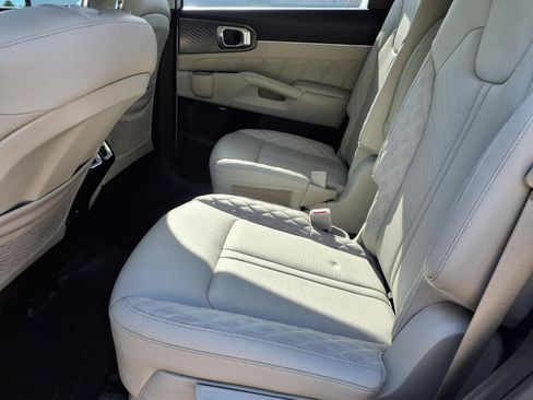 Used 2021 Kia Sorento SX FWD image 10