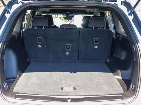 Used 2025 Jeep Grand Cherokee Laredo X RWD image 26