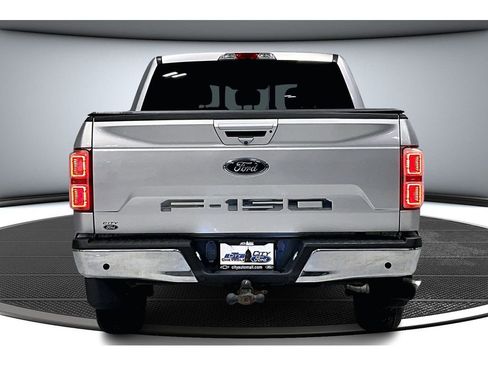 Used 2019 Ford F150 Lariat w/ Trailer Tow Package image 6