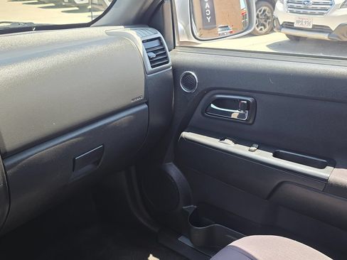Used 2012 Chevrolet Colorado LT RWD image 28