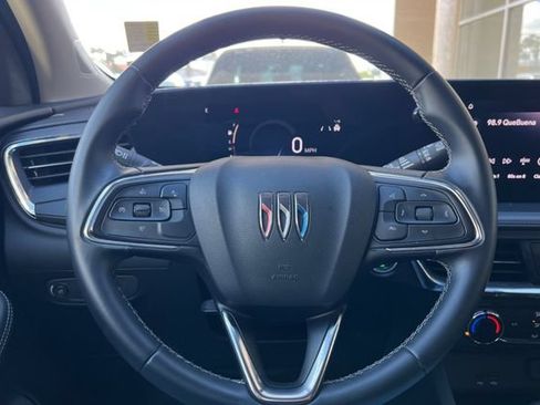 Used 2025 Buick Encore GX Preferred FWD image 28