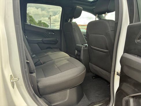Used 2024 GMC Canyon Elevation w/ Convenience Package AWD/4WD image 53