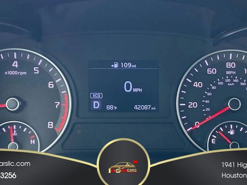 Used 2019 Kia Optima S FWD image 23