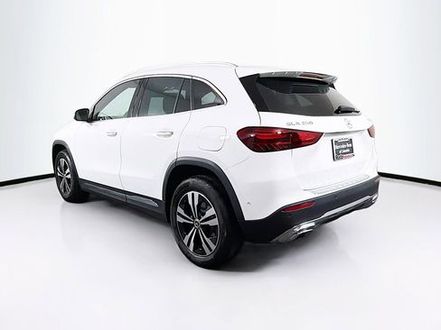 New 2026 Mercedes-Benz GLA 250 4MATIC image 5