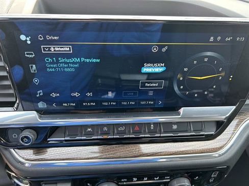 Used 2025 Chevrolet Silverado 1500 LT image 30